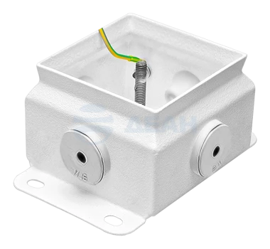 00-00115110-1 КМ IP66(Р)-0808 4 ввода (8-13) (без DIN рейки).png